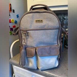 Itzy ritzy large diaper bag